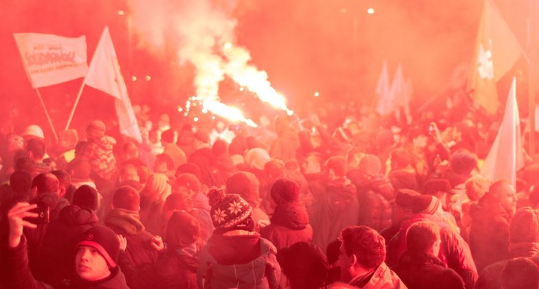 Walka o podwyżki płac dla pracowników sfery budżetowej